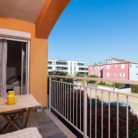 Giulia With Sea View In Novigrad Guest house Novigrad (Istria)