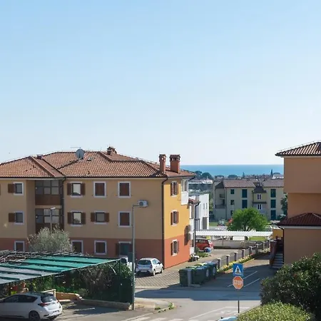Giulia With Sea View In Novigrad Affittacamere Novigrad Istria